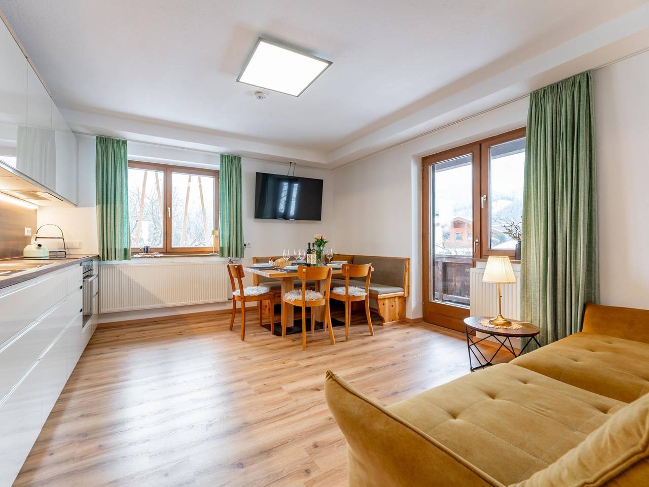 Ganze Wohnung, Zentral gelegene charakteristische und moderne in Bramberg am Wildkogel, Pinzgau