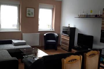 Ferienwohnung für 5 Personen, mit Garten in Schönfeld-Weißig