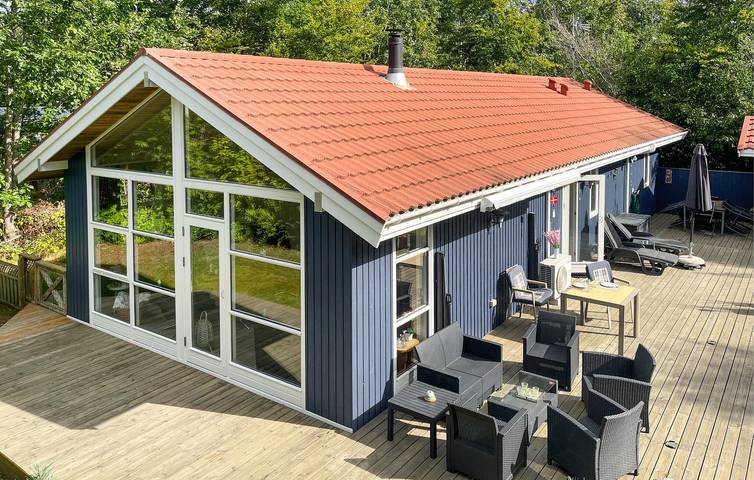 Ferienhaus für 6 Personen, mit Whirlpool und Terrasse - 1