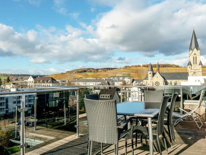 Ferienhaus für 6 Personen, mit Balkon und Terrasse in Bad Neuenahr