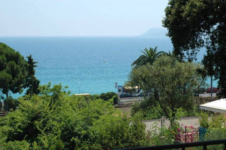 Agriturismo per 4 persone, con balcone in Cannes
