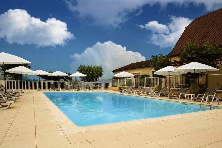 Hôtel pour 2 personnes, avec piscine et jardin, animaux acceptés