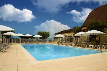 Hôtel pour 2 personnes, avec piscine et jardin, animaux acceptés dans Jardins de Marqueyssac