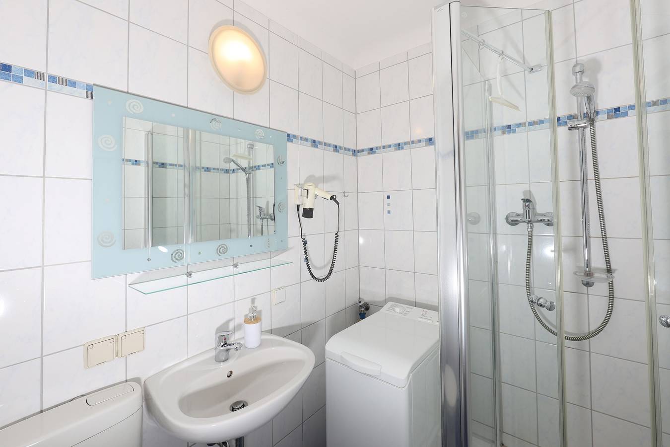 Ganze Ferienwohnung, Wag Wohnungsgenossenschaft Altenburg-Glashütte eg - Fewo 2 Rote Spitzen in Altenburg, Ostthüringen