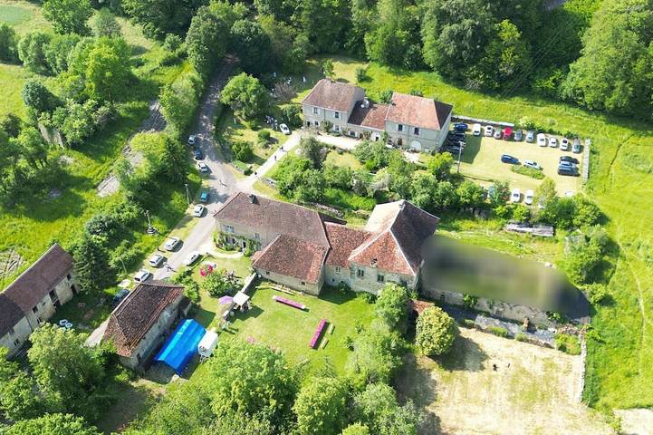 Maison de vacances pour 15 personnes, avec piscine et jardin, animaux acceptés dans Haute-Saône