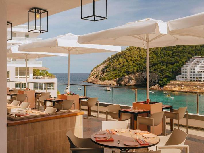 Hôtel pour 2 personnes, avec jardin et piscine ainsi que bassin pour enfant et vue à Cala Llonga - 2