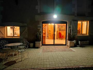 Gîte pour 4 personnes, avec vue et jardin à Aubeterre-sur-Dronne
