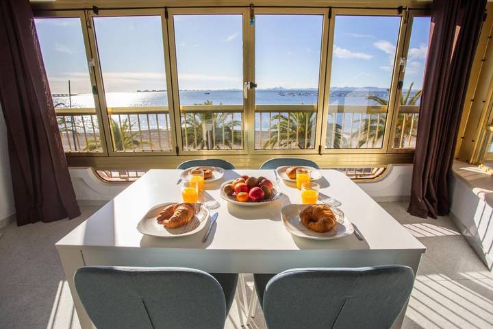 Apartamento para 6 personas, con Balcón y Terraza además de Vistas al lago y Vistas en Lo Pagán