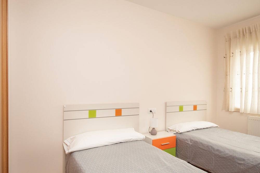 Ganze Wohnung, Ag Flat Xazmíns Carballo in Carballo, Costa de Galicia