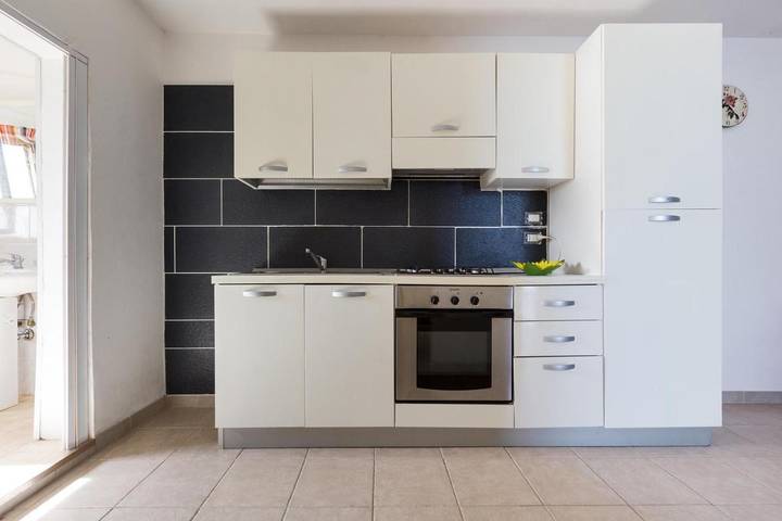 Gîte pour 4 personnes, avec terrasse et vue, animaux acceptés à Torre Chianca - 4