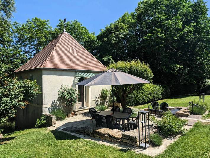 Gîte pour 4 personnes, avec jardin dans Bourmont - 3