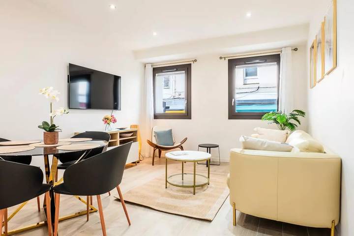 Gîte pour 4 personnes dans Gare De Cannes - 2