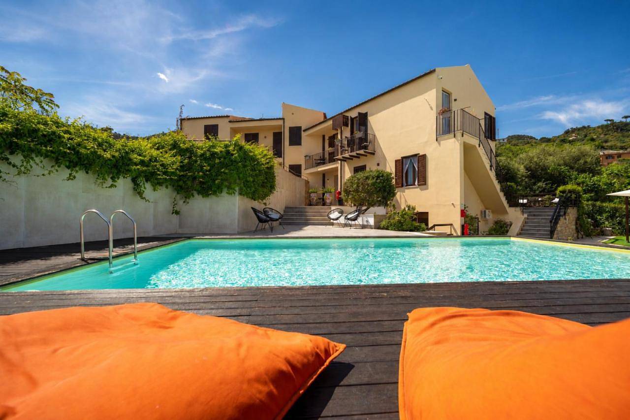 Pater Meus Suites - Sea View, Pool & Parking in Cefalú, Cefalù (Municipio)