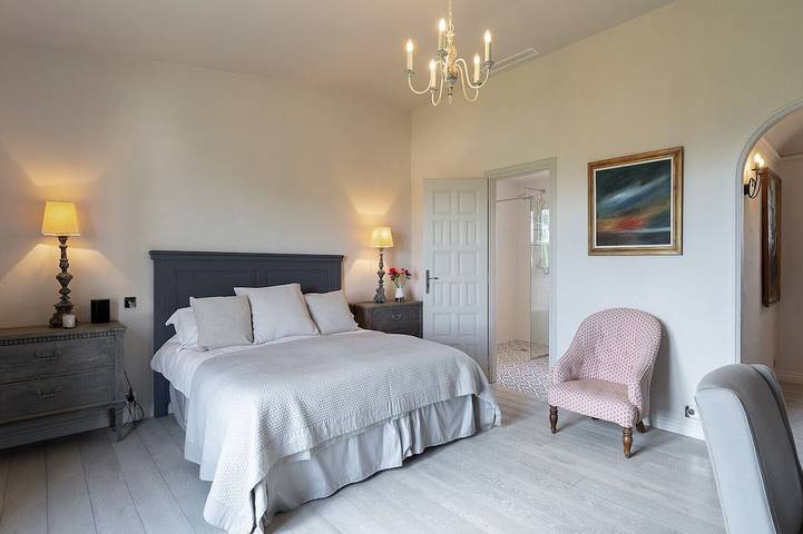 Location de vacances pour 8 personnes, avec jardin et terrasse à Tanneron - 2