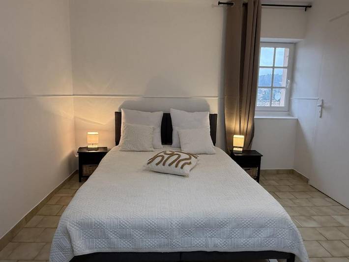 Gîte pour 6 personnes, animaux acceptés à La Bastide-des-Jourdans - 3