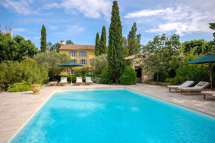 Chalet para 8 personas, con jardín y piscina - 1