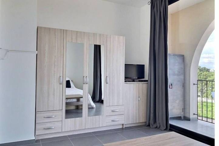 Gîte pour 4 personnes dans Plage de Lozari - 3