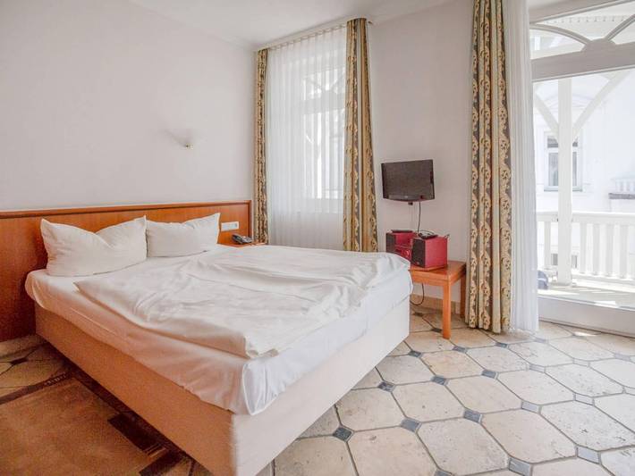 Ferienwohnung für 2 Personen, mit Balkon in Süd-Rügen - 3