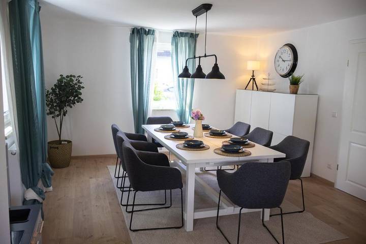 Location de vacances pour 7 personnes, avec vue ainsi que jardin et vue sur le lac, animaux acceptés dans Grafenwohr - 4