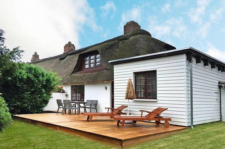 Ferienhaus für 4 Personen, mit Terrasse und Garten sowie Sauna - 1