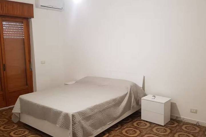 Apartamento entero, Very central apartment in a quiet residential condominium in Scalea, Provincia de Cosenza