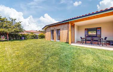 Gîte pour 6 personnes, avec jardin et terrasse, animaux acceptés à Vielle-Saint-Girons