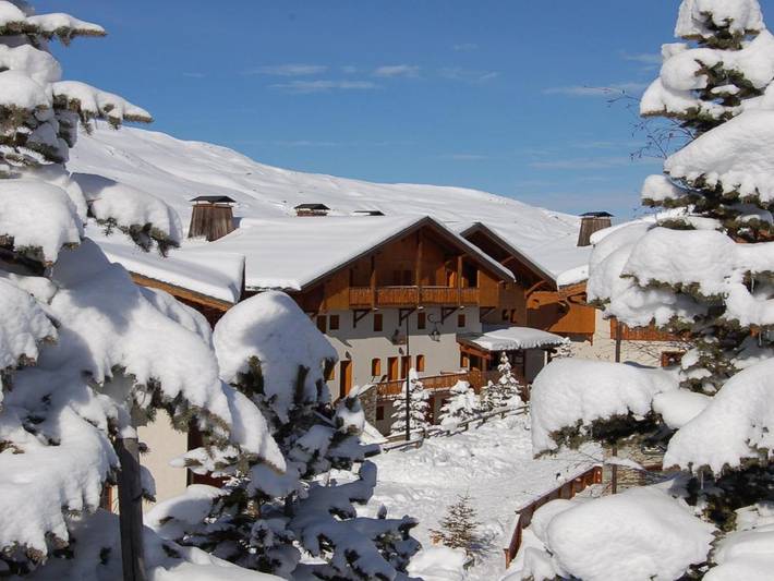 Appart’hôtel pour 8 personnes, avec Balcon ainsi que Jacuzzi et Sauna