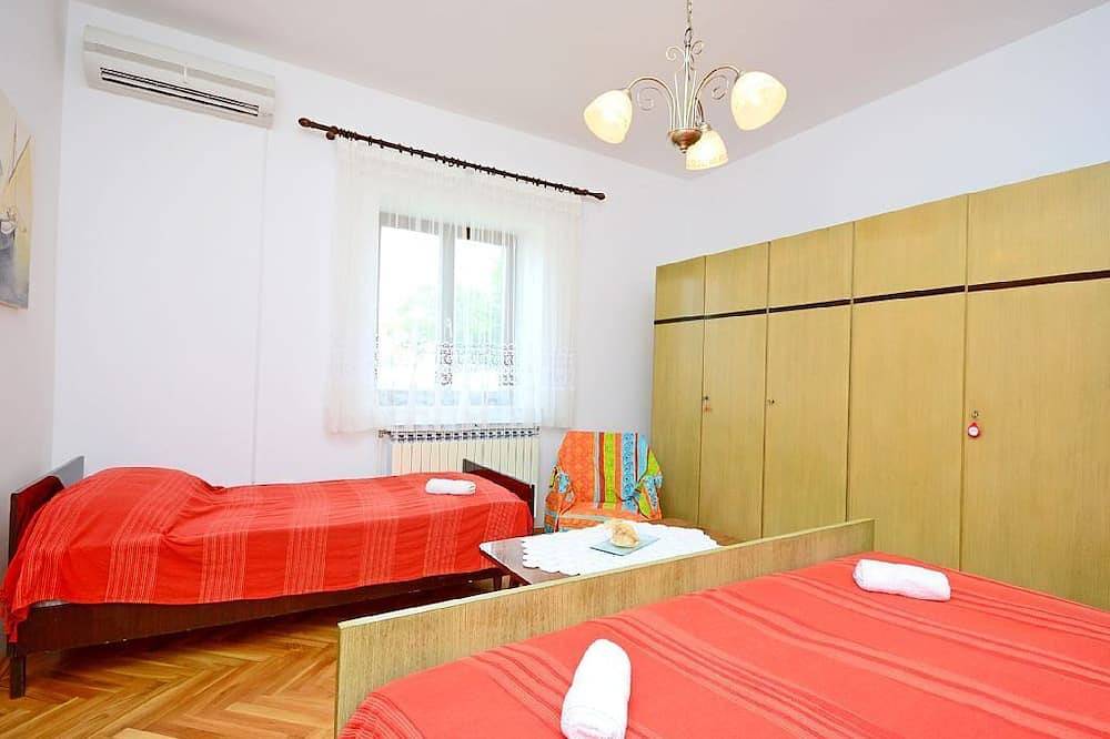 Entire apartment, Apartment 1189/10859 (Istria - Premantura), 500m from the beach in Premantura, Southcoast Istria