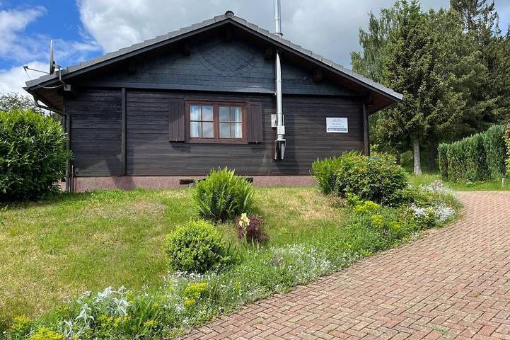 Chalet für 4 Personen, mit Garten, mit Haustier