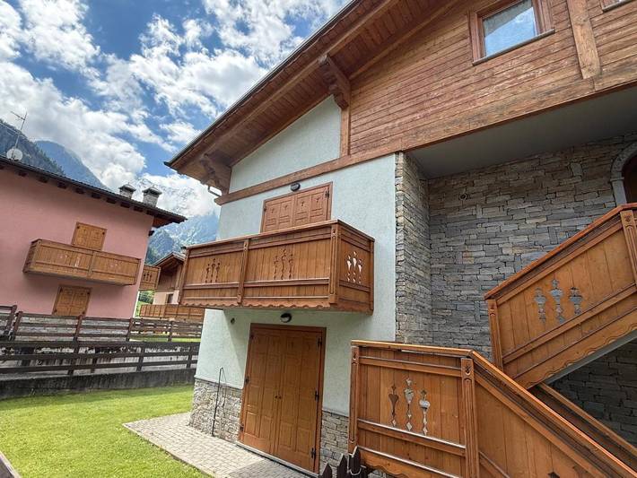 Gîte pour 6 personnes, avec terrasse et vue à Sondalo - 3