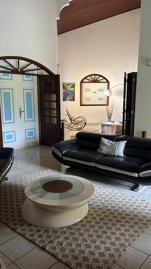 Appartement de vacances pour 3 personnes, avec vue ainsi que piscine et jardin, animaux acceptés