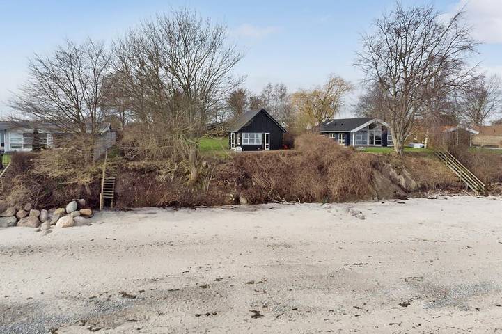 Ferienhaus für 4 Personen, mit Garten in Ulslev Strand