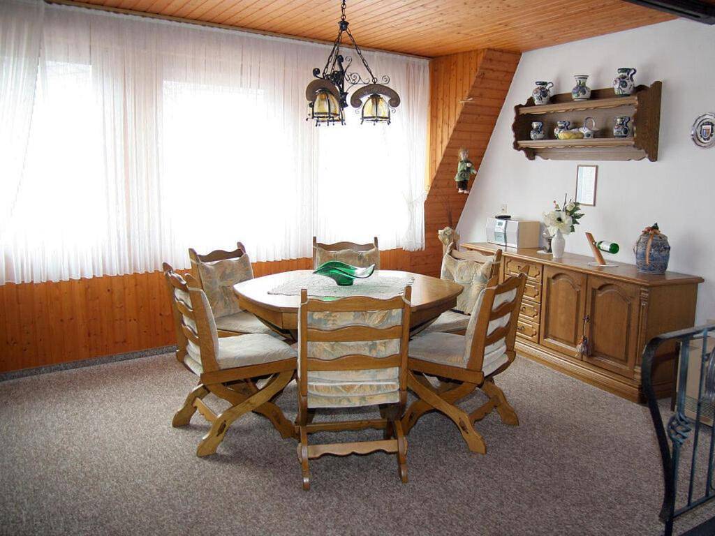 Three-Bedroom Holiday Home in Sankt Aldegund, Cochem-Zell