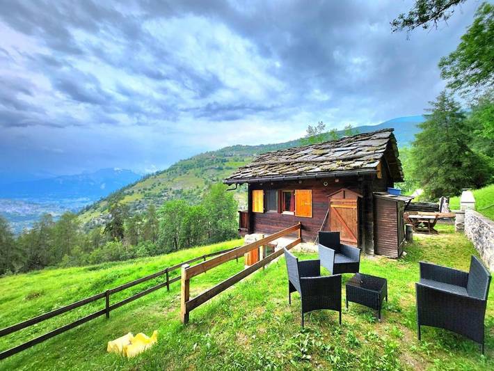 Gîte pour 4 personnes, avec jardin et vue à Saint-Martin (Suisse) - 3