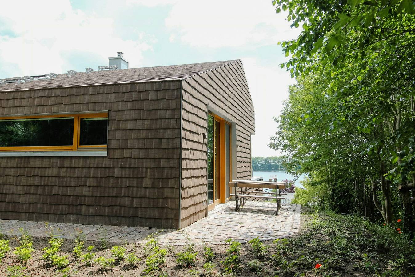 Ganze Wohnung, Designhaus am Eiderufer mit zwei Wohnungen in Süderstapel, Eider-Treene-Sorge