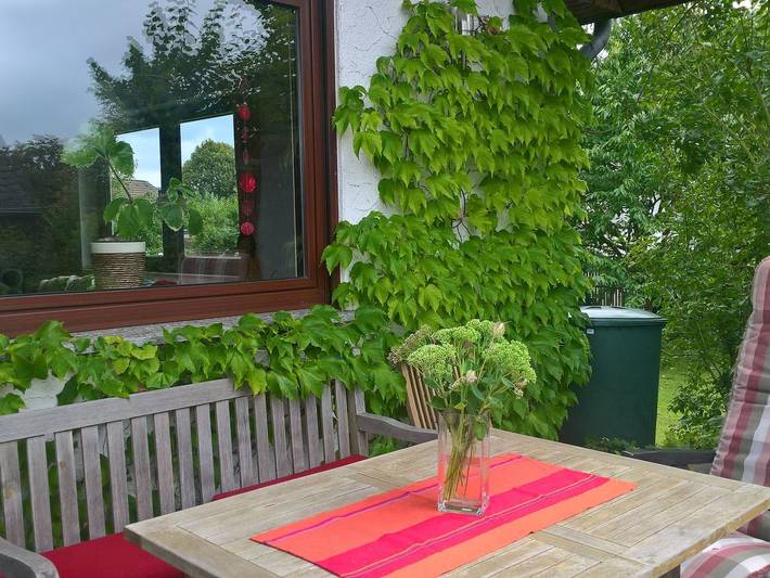 Ferienwohnung für 6 Personen, mit Terrasse und Garten im Waldecker Land - 4
