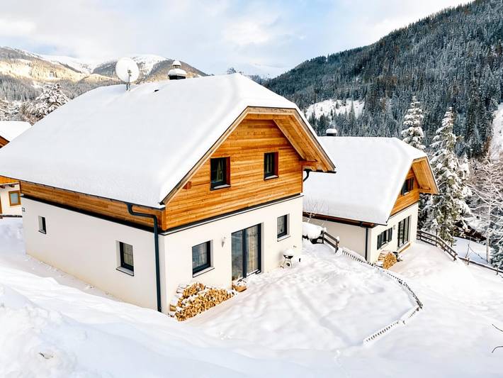 Chalet für 8 Personen, mit Terrasse und Garten sowie Sauna
