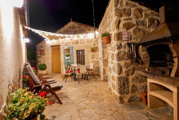 Casa rural para 4 personas, con Jacuzzi y Terraza además de Jardín y Piscina en Provincia de Ávila - 3