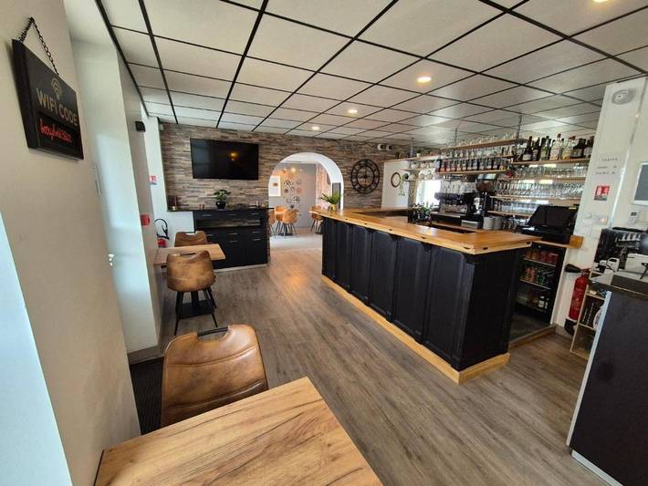 Hôtel pour 2 personnes, avec terrasse, animaux acceptés à La Châtre - 4