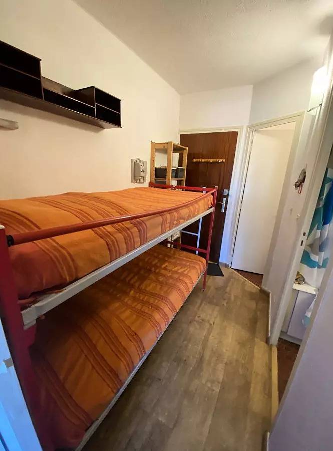 Studio entier, Studio + coin cabine 5 personnes - Budget in Station de Risoul, Risoul