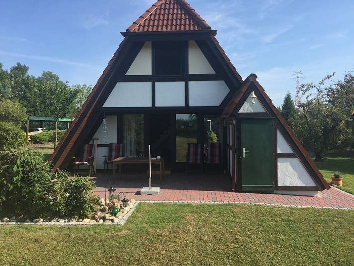 Ferienhaus für 4 Personen, mit Terrasse und Garten in Hollern-Twielenfleth - 2