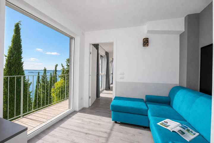 Ganze Wohnung, Rustichel fantastic Lake View in Maderno, Toscolano-Maderno