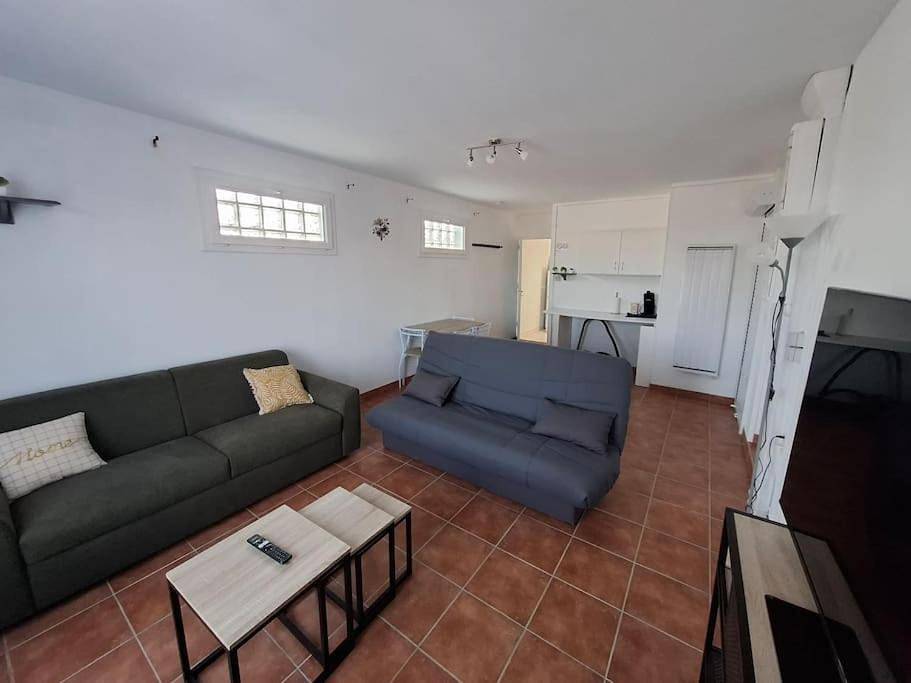 Appartement entier, Le gîte de Gabriel - studio in Saint-Martin-d'Ablois, Marne
