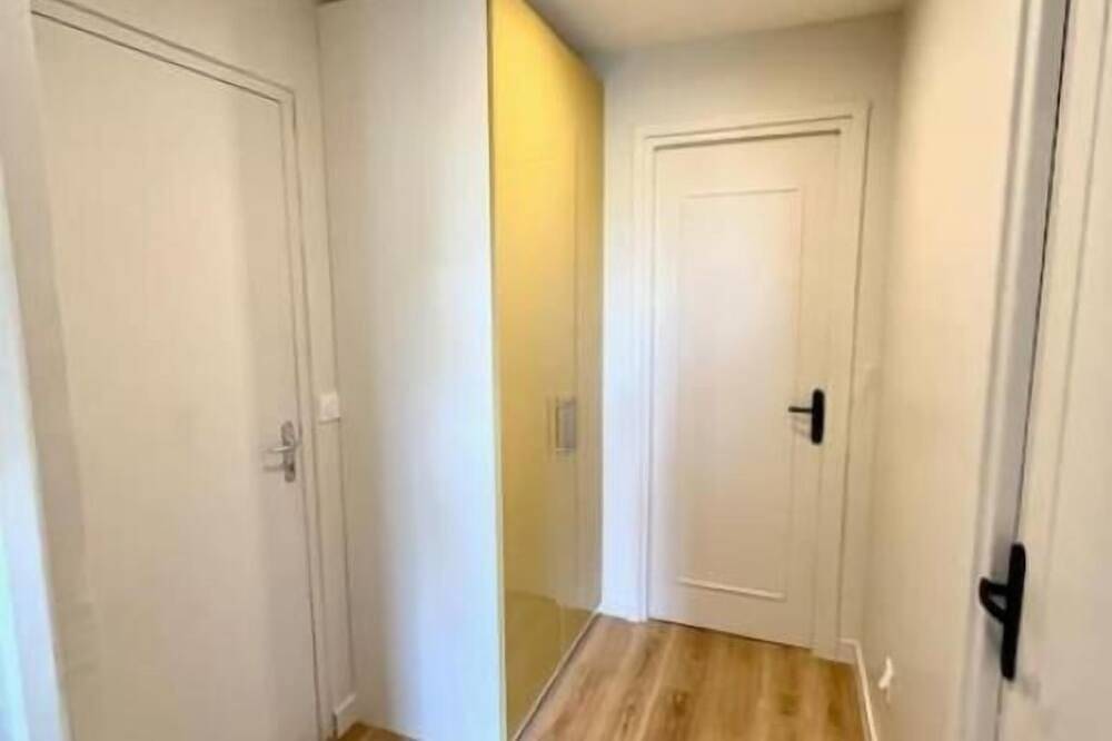 Entire apartment, Appartement Isis-sils in Caen, Caen region