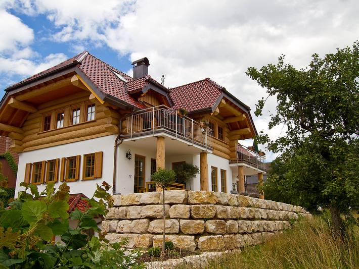 Ferienwohnung für 3 Personen, mit Balkon und Garten sowie Sauna und Ausblick in Rems-Murr-Kreis