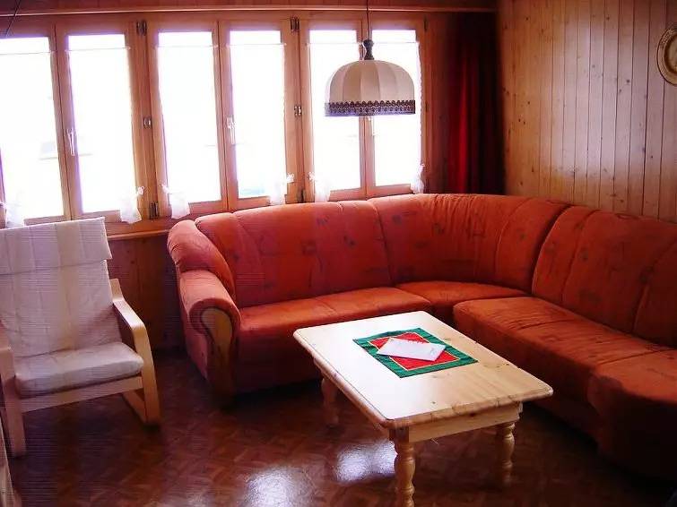 Ganze Wohnung, 5 Zimmer 11 Personen in Frutigen, Frutigen - Lenk - Adelboden