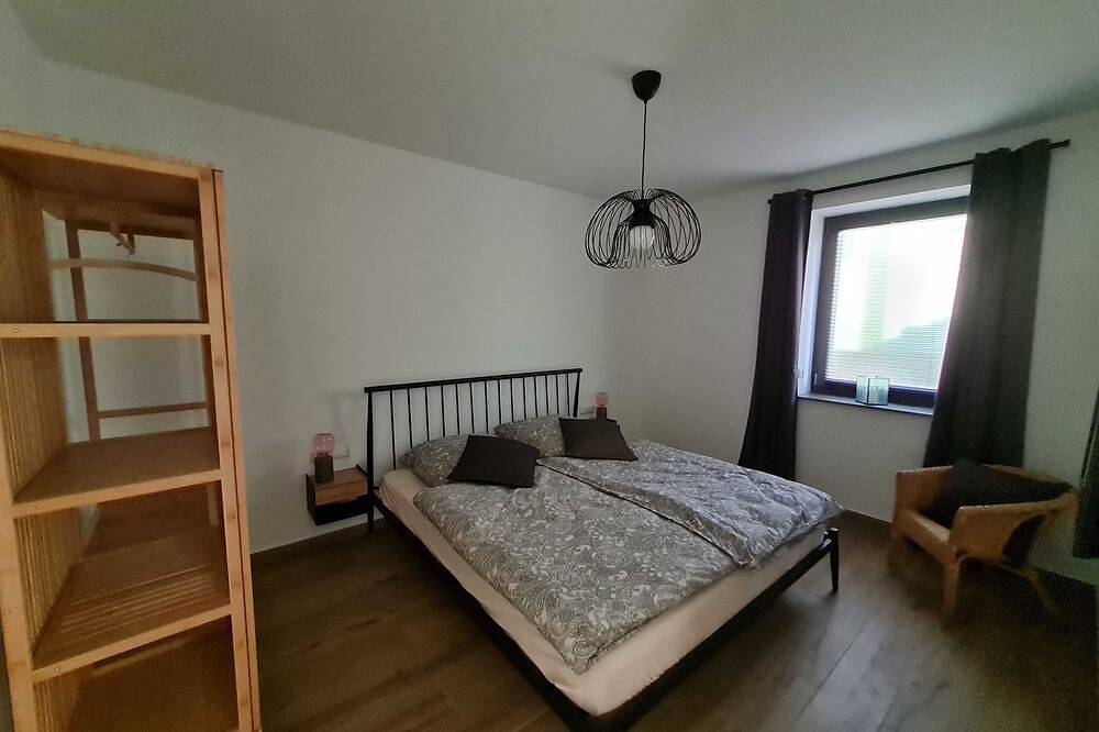 Ganze Wohnung, Rügen Ferienhaus 300 - Ferienhaus Glückselig in Sehlen, Bergen auf Rügen und Umgebung