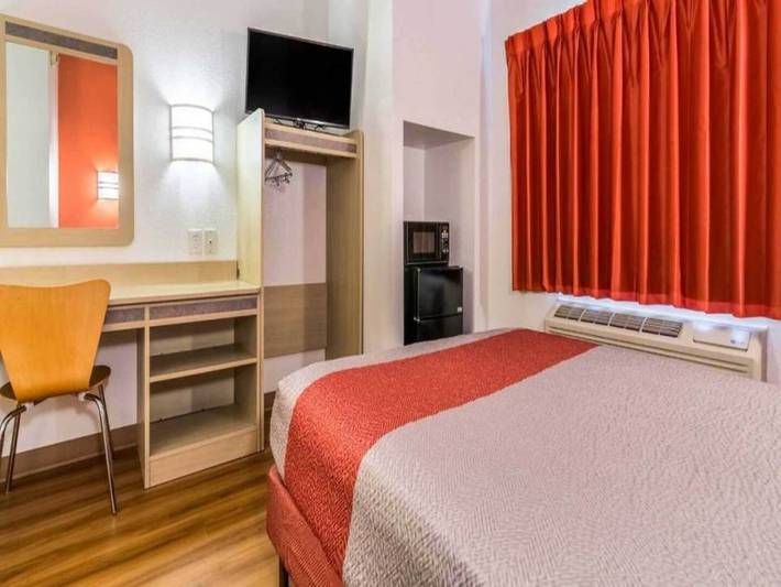 Entire apartment, Comfort 1 Queen Bed Smoking in York County (SC)