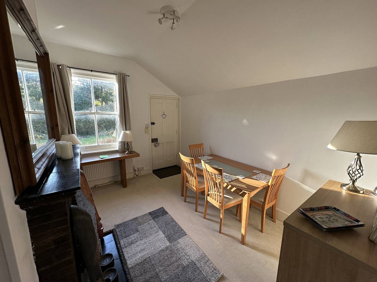 Hop Cottage in Buriton, South Downs