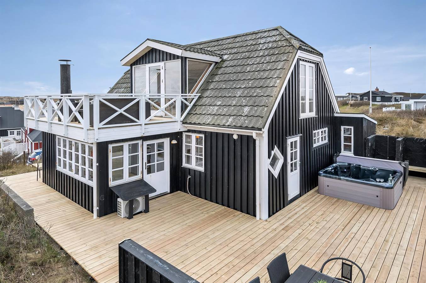 Pet friendly home in Ringkøbing with sauna in Søndervig, Holmsland Klit